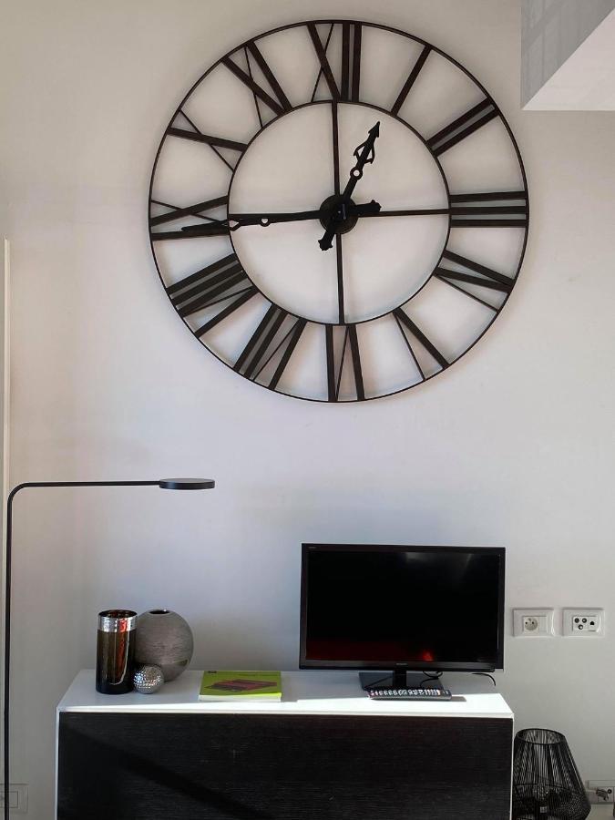 Superbe Studio Au Centre De Vence Apartment Екстериор снимка