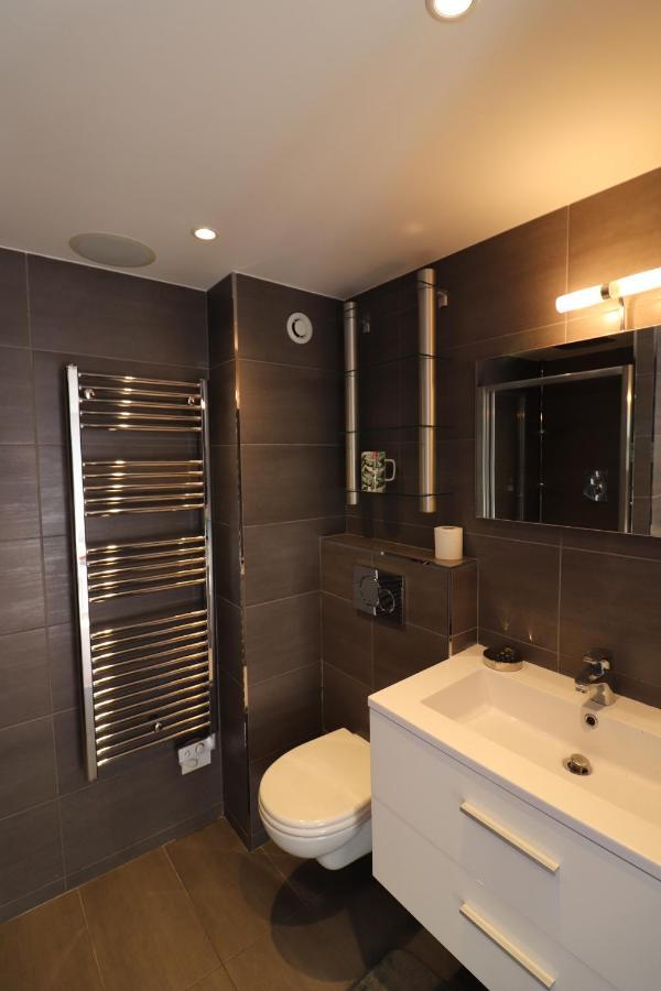 Superbe Studio Au Centre De Vence Apartment Екстериор снимка