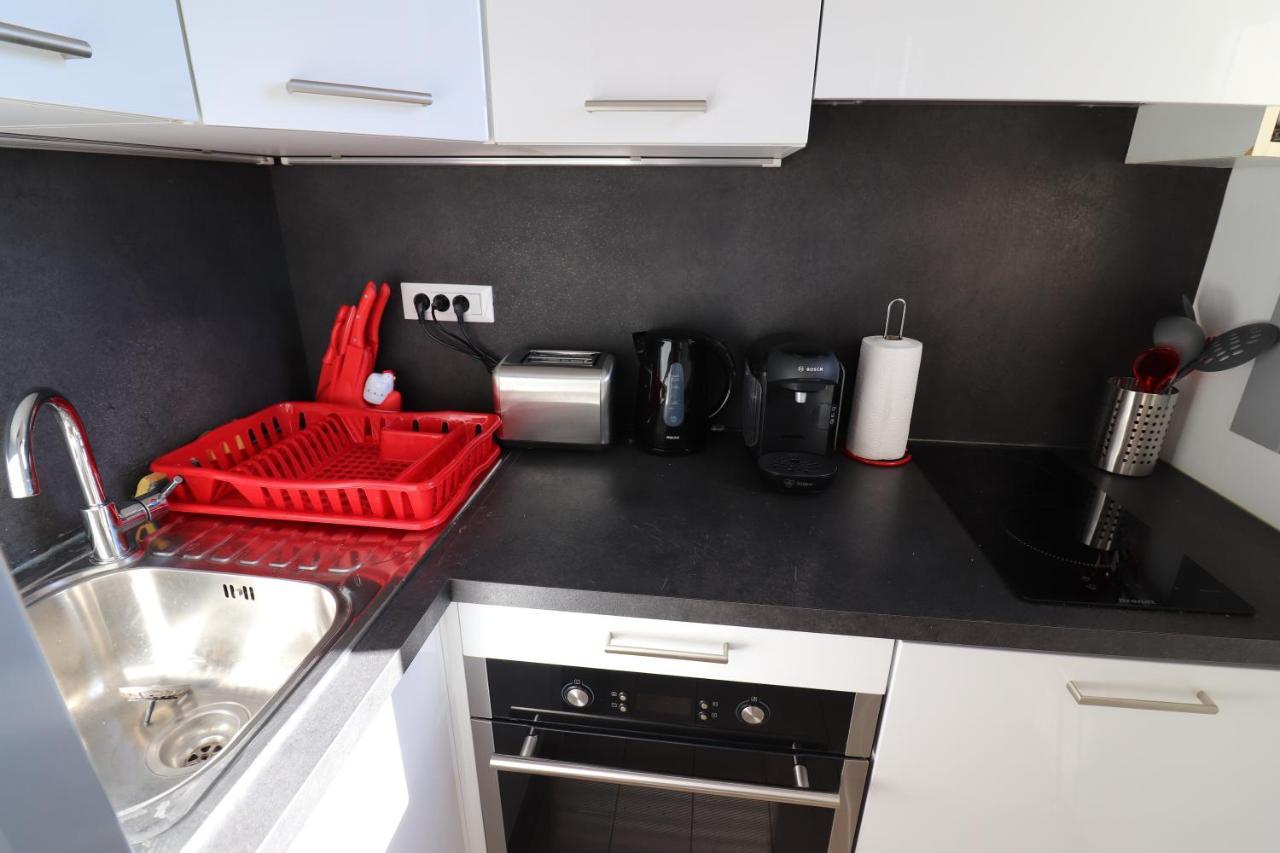 Superbe Studio Au Centre De Vence Apartment Екстериор снимка